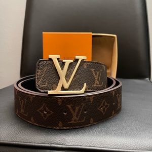 New LV belt hmu if interested negotiable